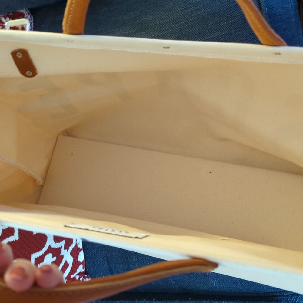 Escape Forrest Tote - image 5